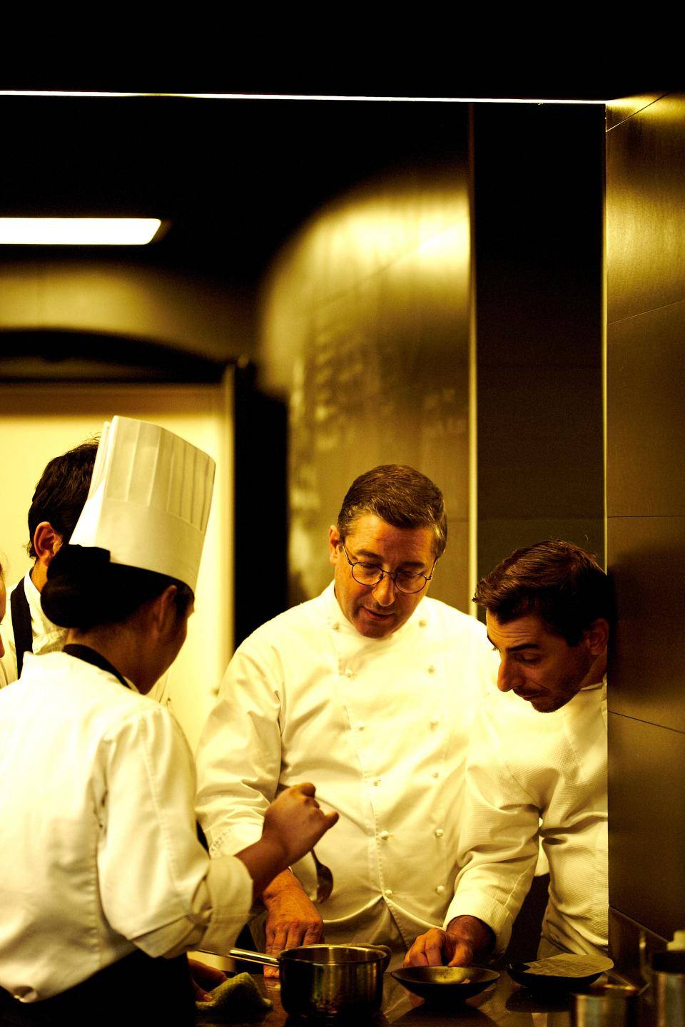 Joan and Jordi Roca in the kitchen. Photo: El Celler de Can Roca