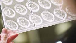 Polycarbonate moulds