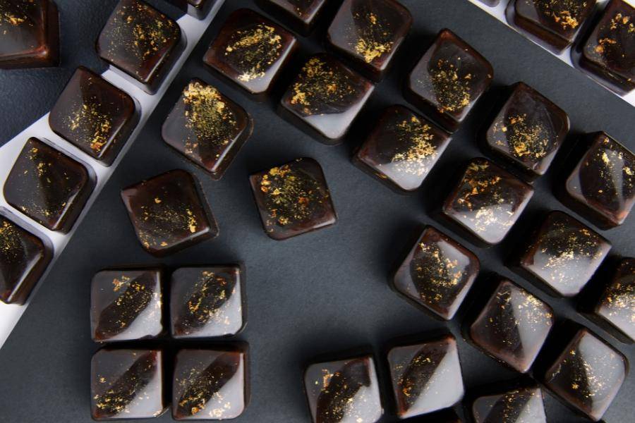 chocolate bonbon by chef arno