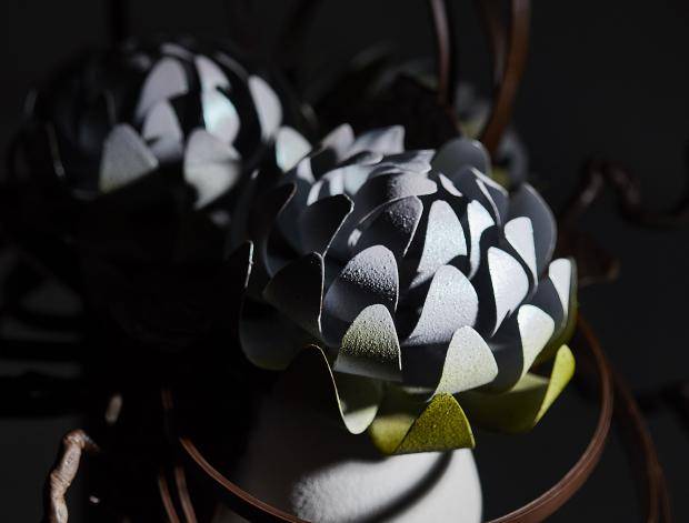flower sculpture shadow