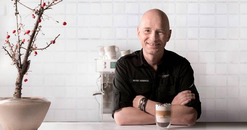 Peter Hernou - Mastering the perfect cup
