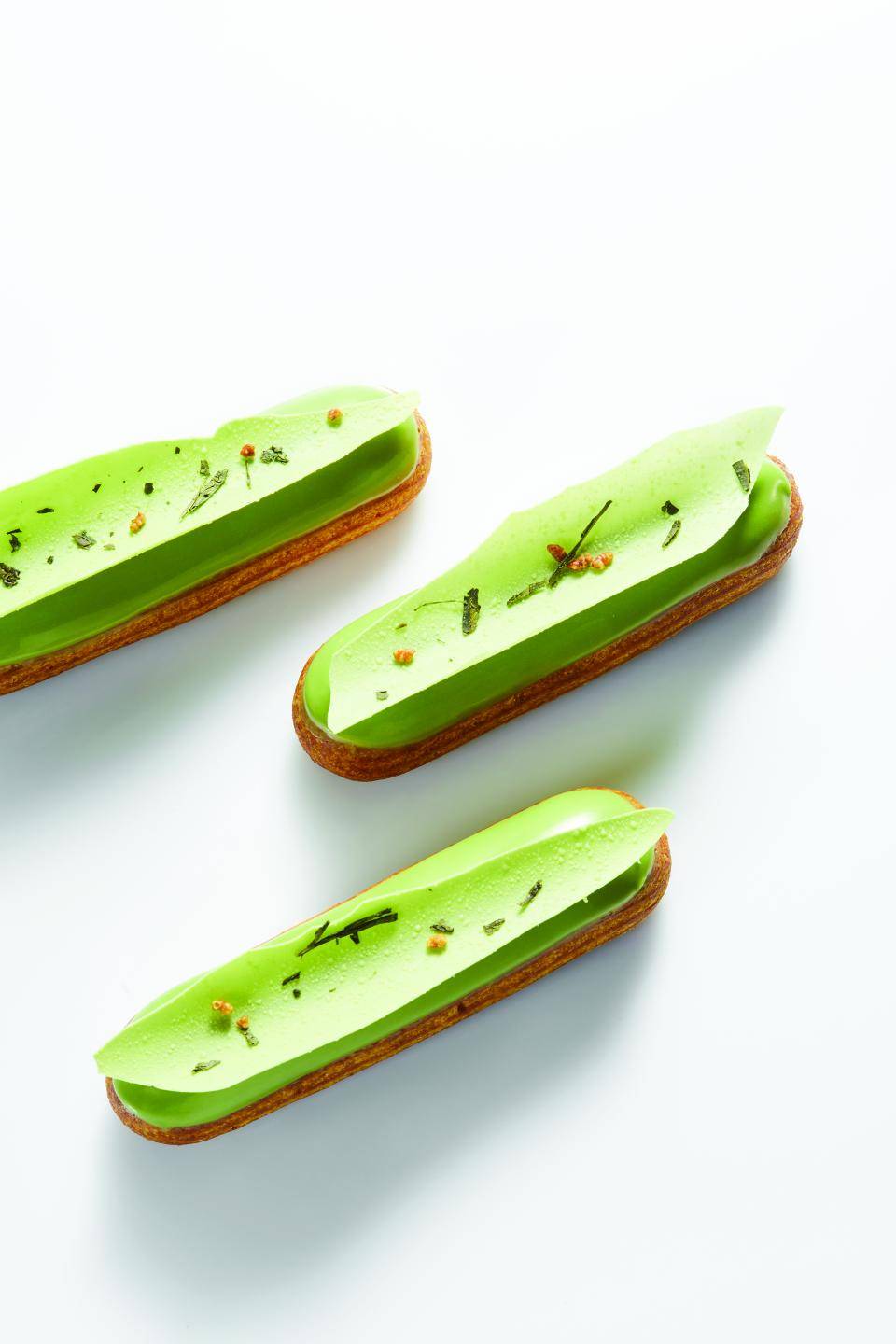 green eclairs