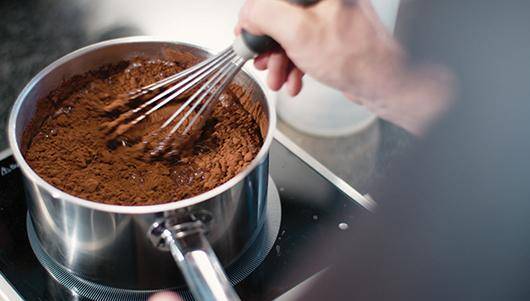 chocolate glaze with cocoa powder