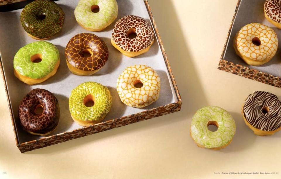 Donuts with an innovative coating using transfer sheets