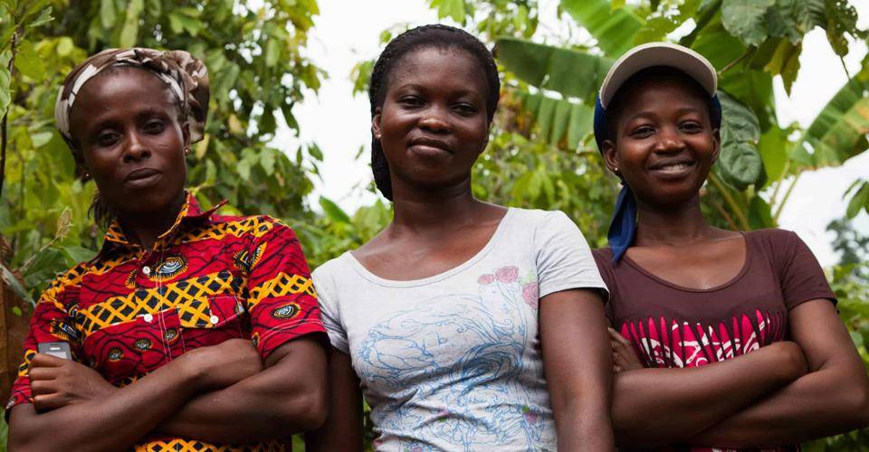 three women farmers Sicao
