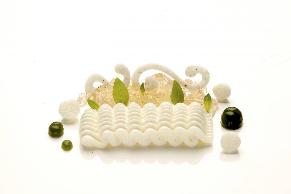 Green tea by Bulgari (Jordi's dessert from the perfume series). Photo: El Celler de Can Roca