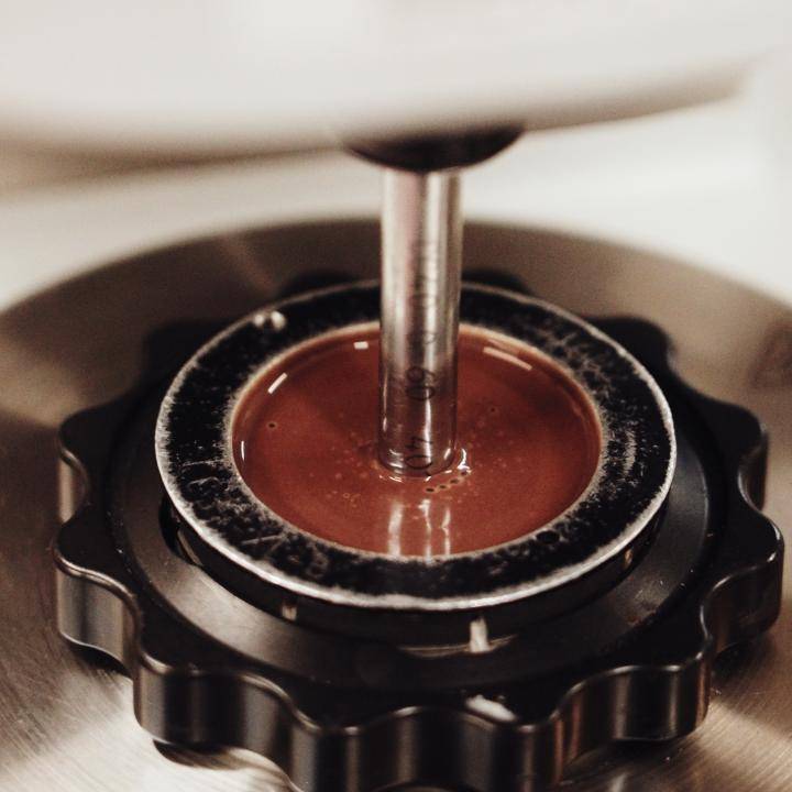 Measure chocolate flow