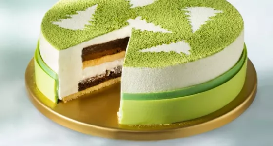 A festive white and green entremet