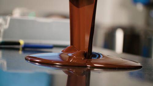 Chocolate basics: tempering & viscosity